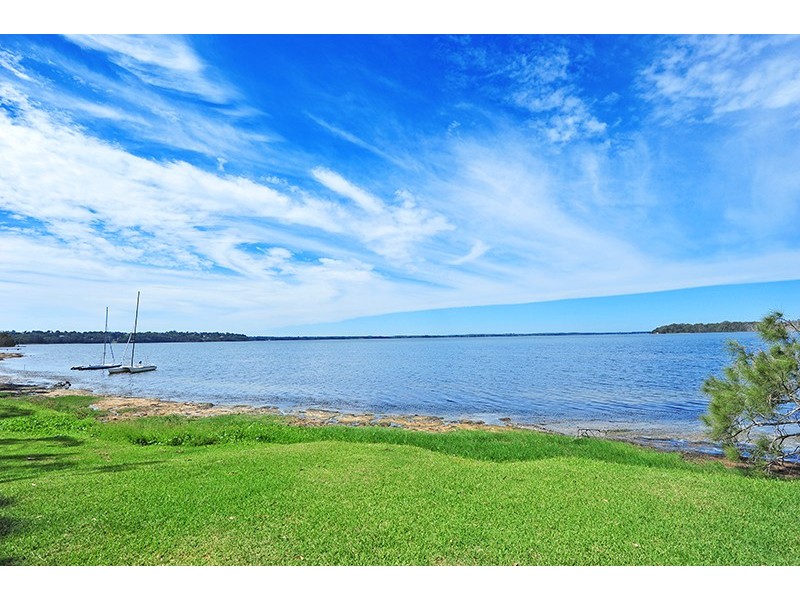 24 Kamilaroo Avenue, Lake Munmorah NSW 2259