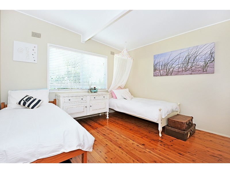 53 McGee Avenue, Wamberal NSW 2260