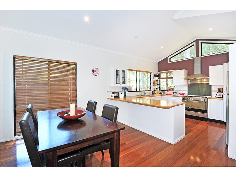 43 Easter Parade, North Avoca NSW 2260