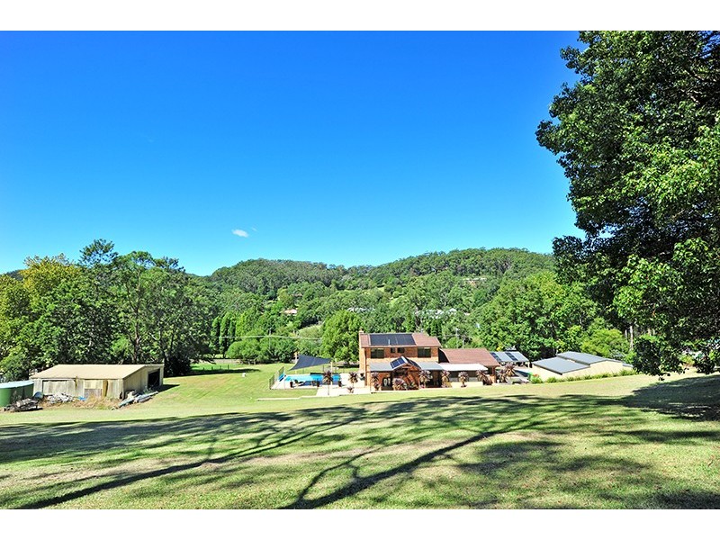 32 Sarah Road, Matcham NSW 2250