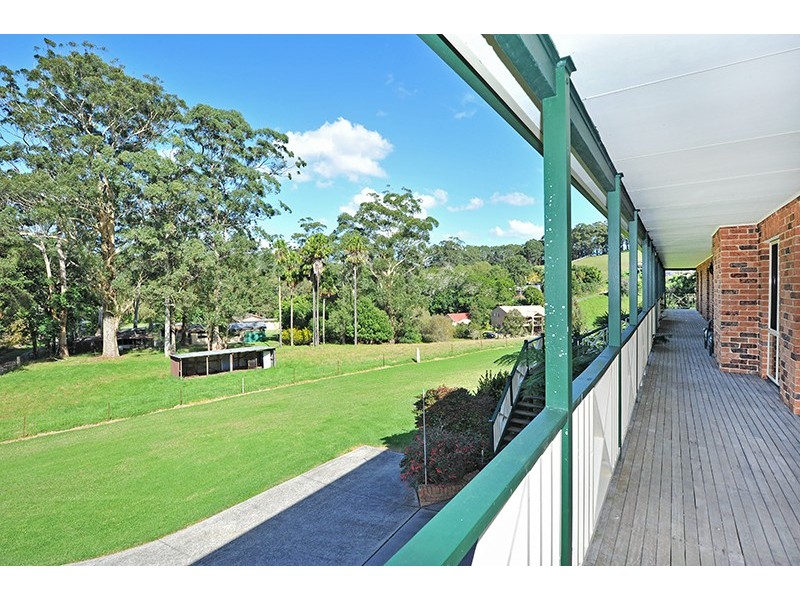 442 Avoca Drive, Green Point NSW 2251
