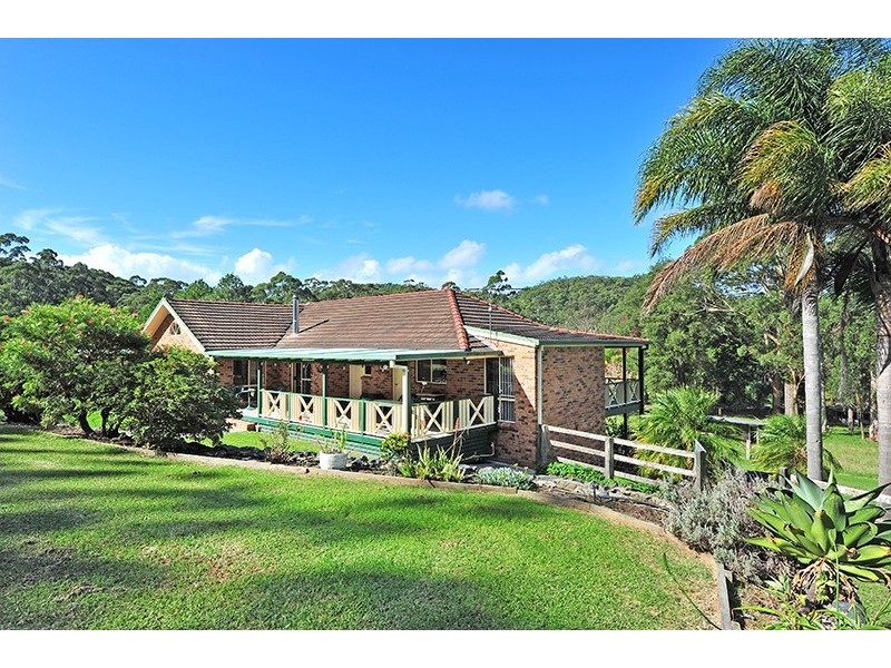 442 Avoca Drive, Green Point NSW 2251