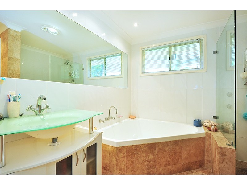 32 Aldinga Drive, Wamberal NSW 2260
