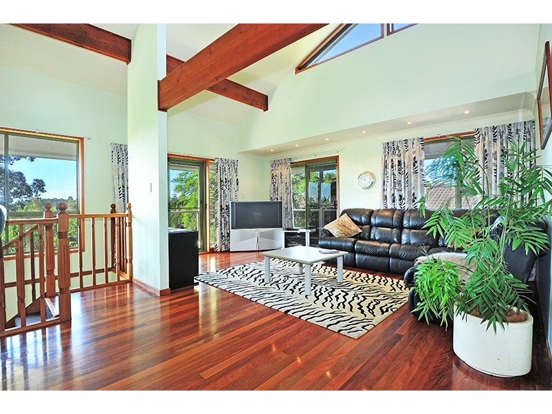 8 Honeysuckle Close, Glenning Valley NSW 2261