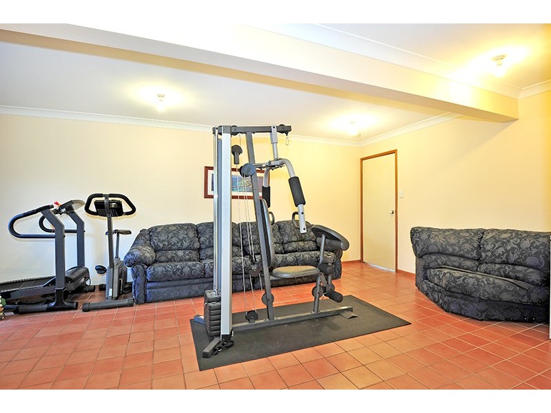 8 Honeysuckle Close, Glenning Valley NSW 2261