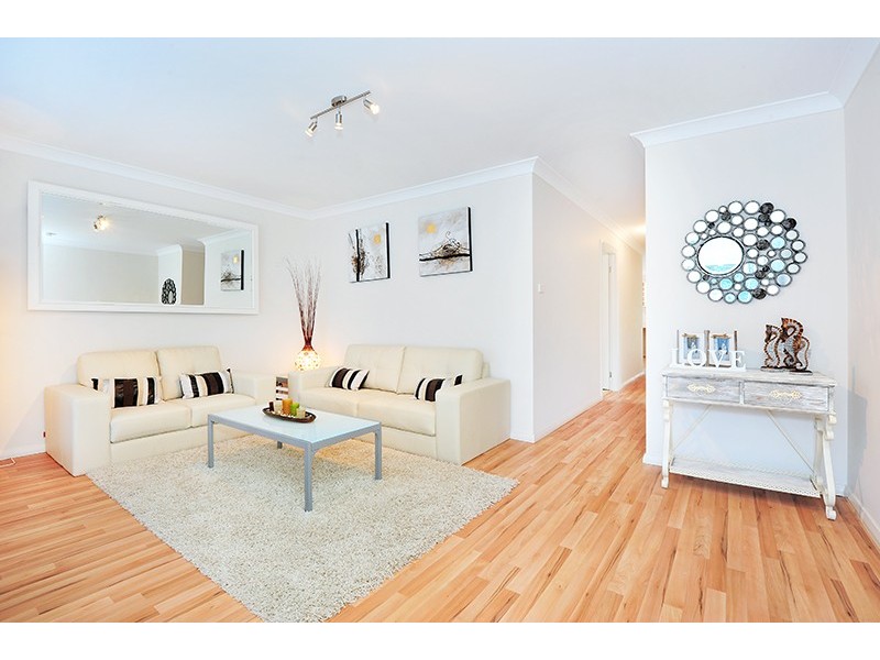 4 Arunta Road, Tuggerah NSW 2259