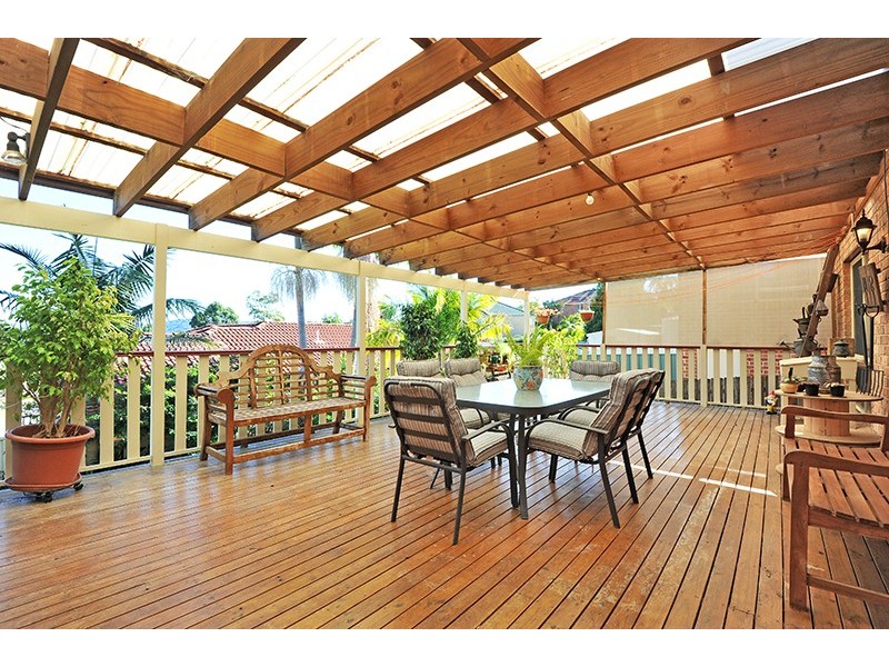 77 Bronzewing Drive, Erina NSW 2250