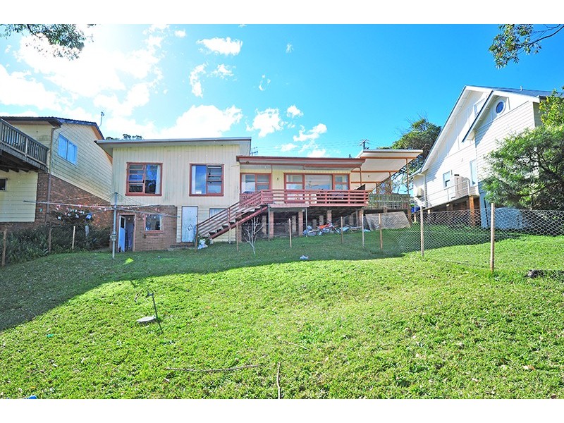 24 Dover Road, Wamberal NSW 2260
