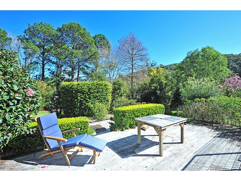 333 Oak Road, Matcham NSW 2250