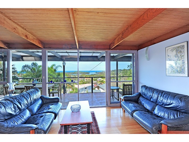37 Coreen Drive, Wamberal NSW 2260