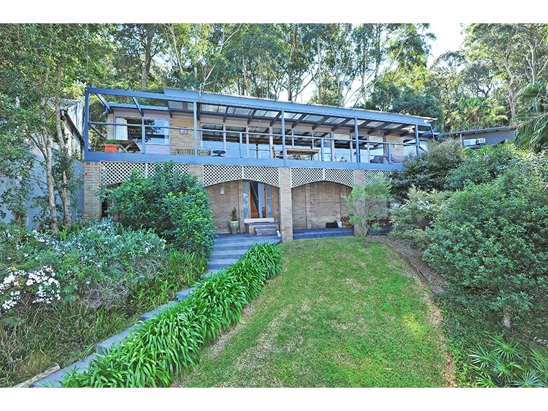 37 Coreen Drive, Wamberal NSW 2260