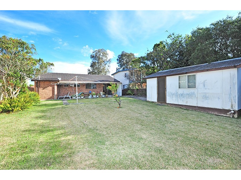 37 Ferndale Road, Killarney Vale NSW 2261