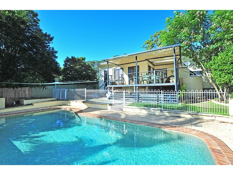 188 Brisbane Water Dr, Point Clare NSW 2250