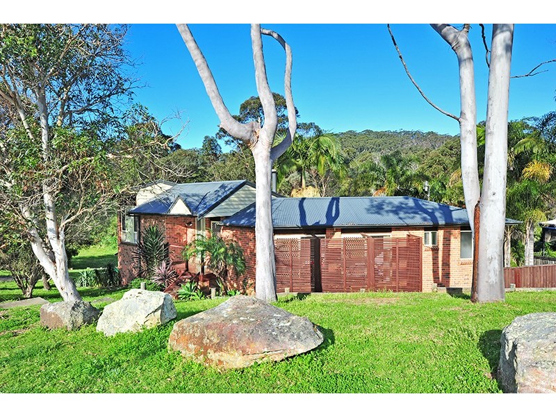 1 Golden Grove Cct, Terrigal NSW 2260
