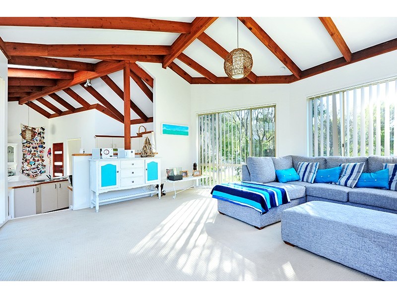 1 Golden Grove Cct, Terrigal NSW 2260