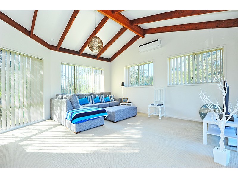 1 Golden Grove Cct, Terrigal NSW 2260