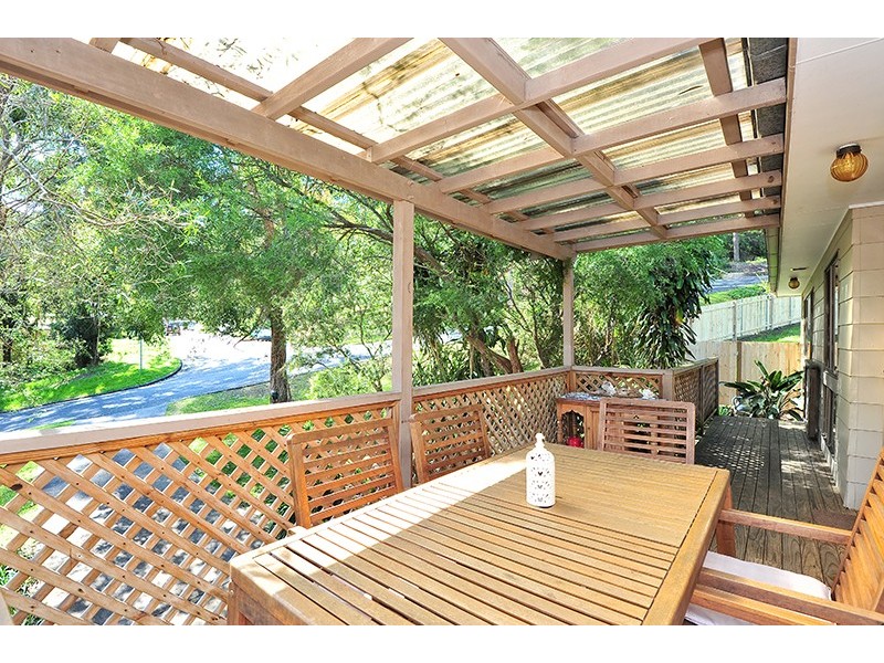 64 Lake Shore Drive, North Avoca NSW 2260