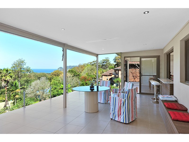 94 Bradleys Rd, North Avoca NSW 2260