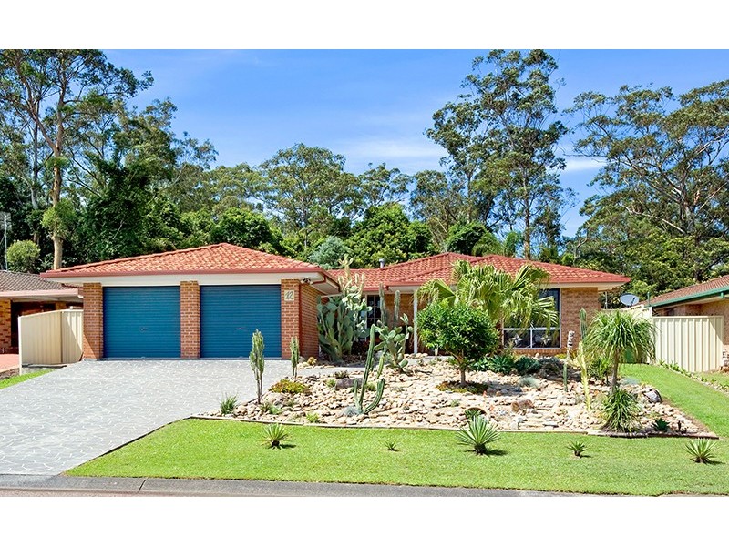 12 Kareel Cl, Erina NSW 2250
