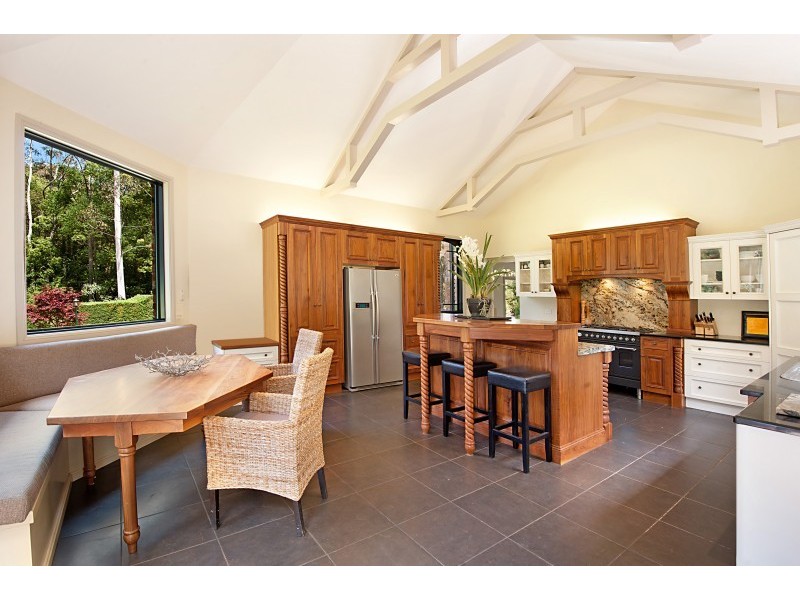 16 Blue Gum Close, Matcham NSW 2250