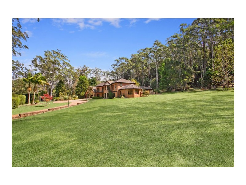 16 Blue Gum Close, Matcham NSW 2250