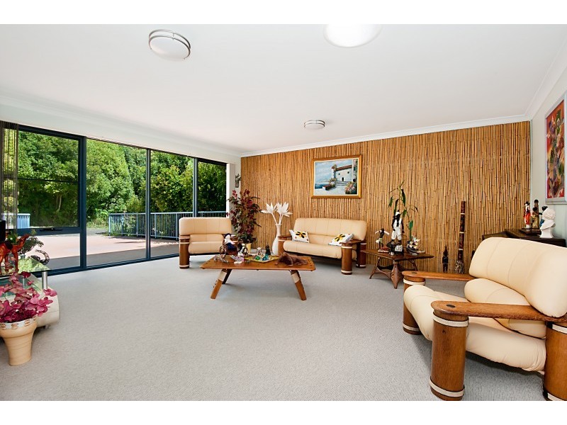 4 Wycombe Rd, Terrigal NSW 2260