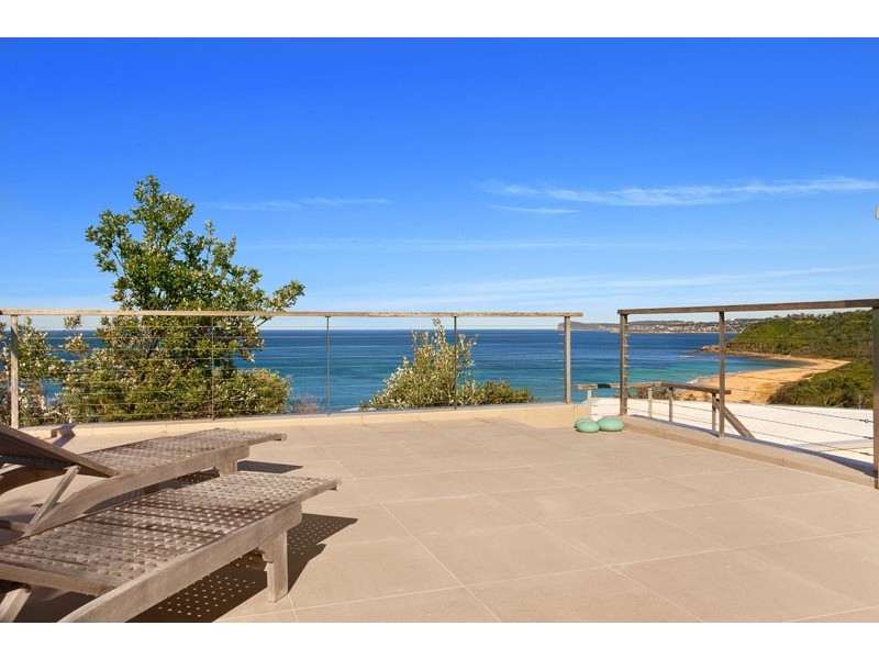 63 Forresters Beach Road, Forresters Beach NSW 2260