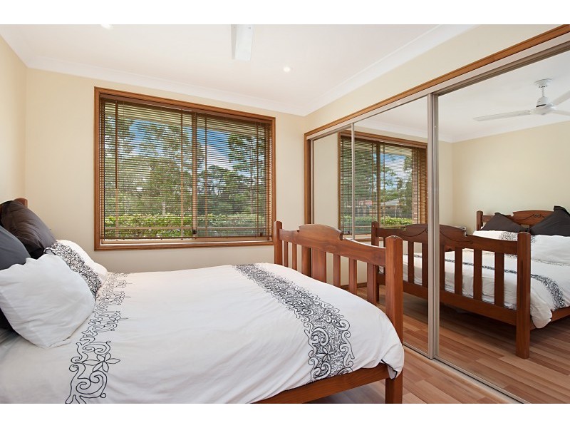 29 Bronzewing Dr, Erina NSW 2250