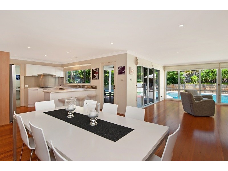 10 Jean Marie Crescent, Erina NSW 2250