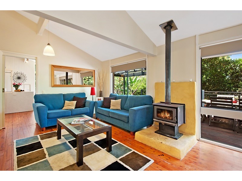 8 Wonga Avenue, East Gosford NSW 2250