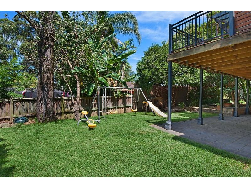 8 Wonga Avenue, East Gosford NSW 2250