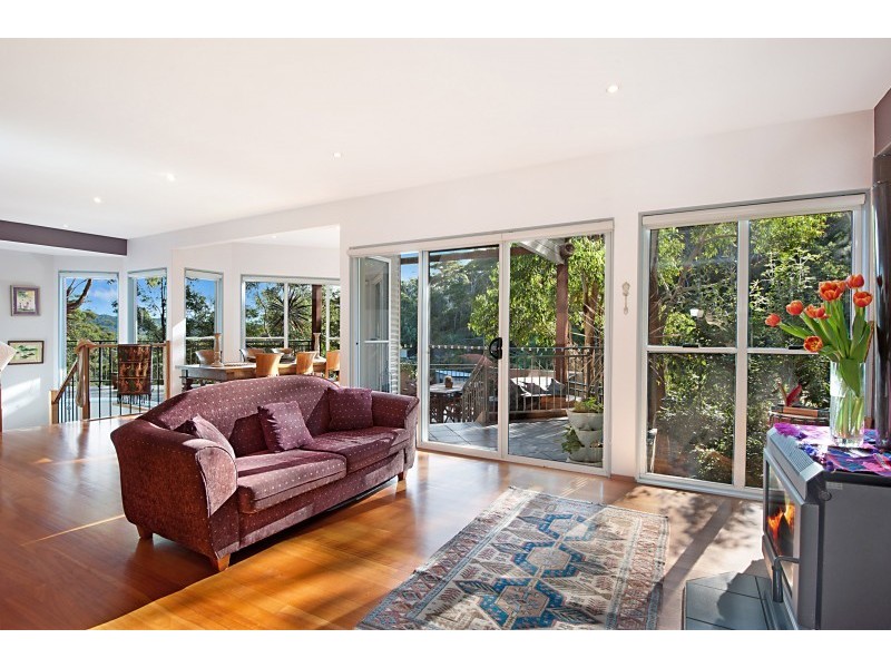 14 Surf Rider Avenue, North Avoca NSW 2260