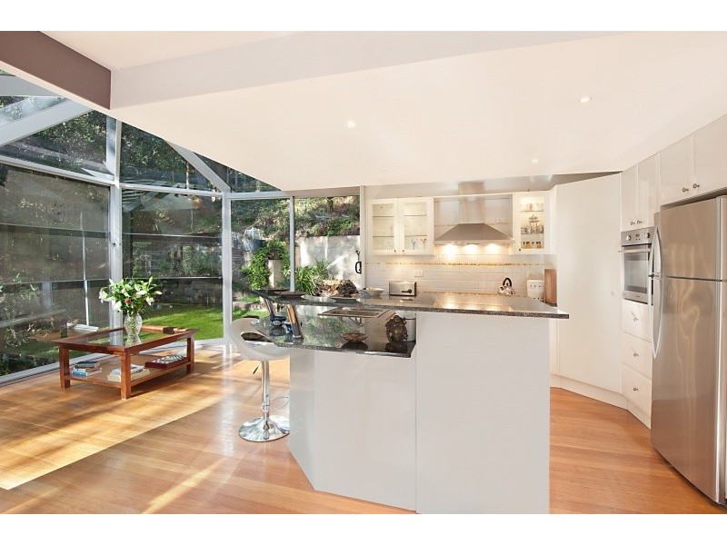 14 Surf Rider Avenue, North Avoca NSW 2260