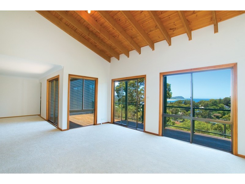 92 Riviera Avenue, Terrigal NSW 2260