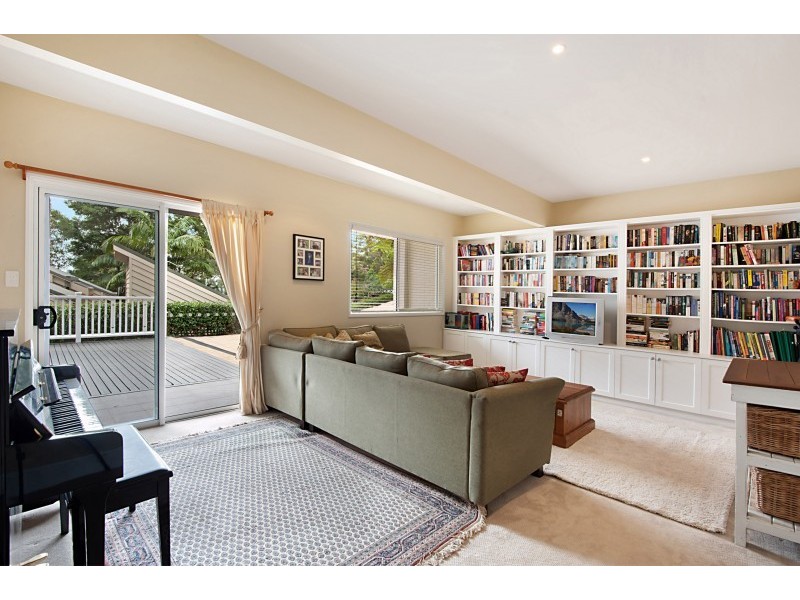 21 Peel Street, Avoca Beach NSW 2251