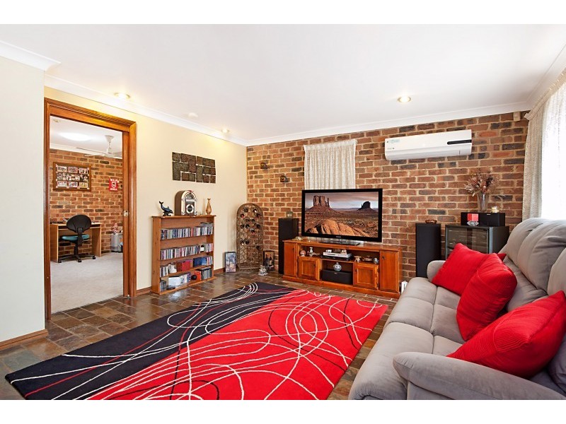 11 Bullock Road, Ourimbah NSW 2258