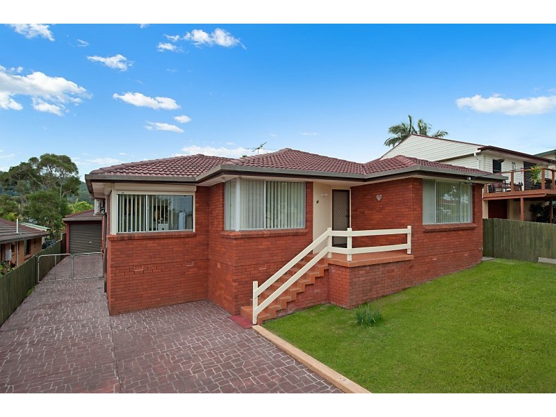 11 Maitland Road, Springfield NSW 2250
