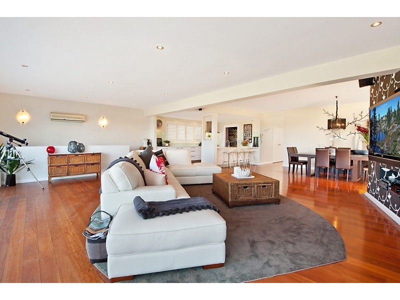 28 Hillcrest Street, Terrigal NSW 2260