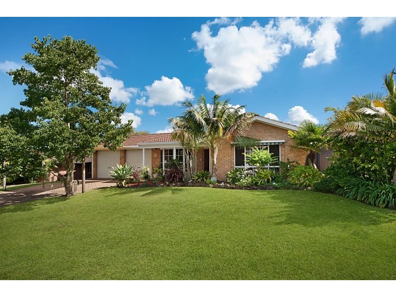 14 Cambourn Drive, Lisarow NSW 2250