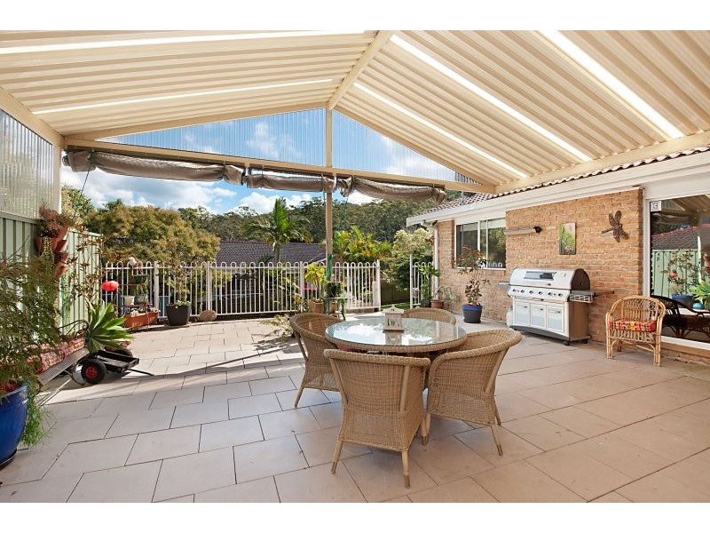 14 Cambourn Drive, Lisarow NSW 2250