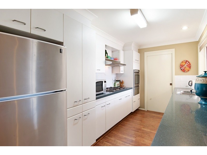 14 Cambourn Drive, Lisarow NSW 2250