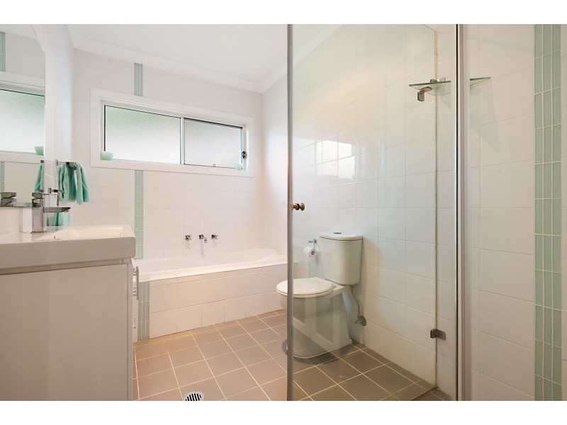 1 Knight Close, Ourimbah NSW 2258