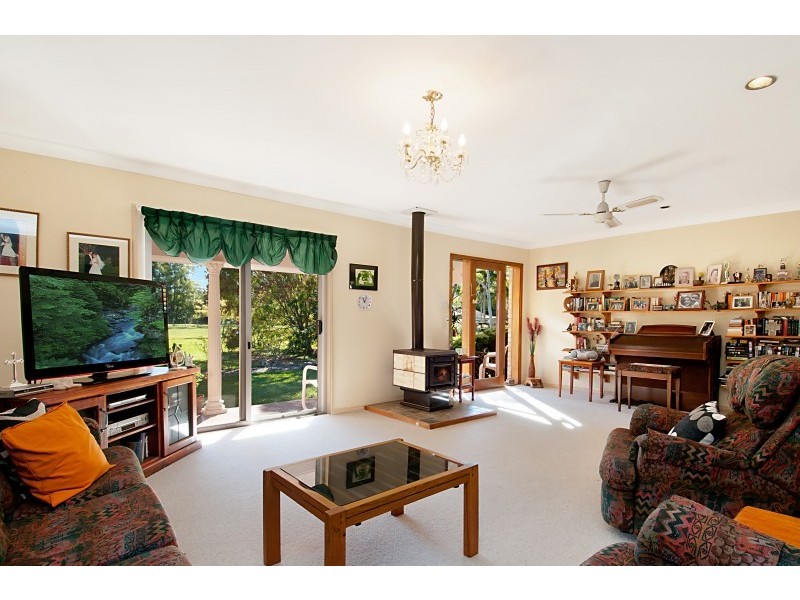 5 Old Chittaway Road, Fountaindale NSW 2258