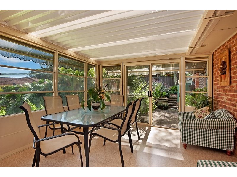 15 Silky Oak Close, Green Point NSW 2251