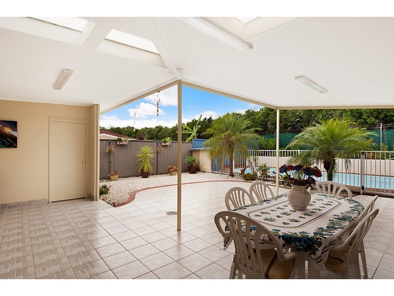 14 Eden Grove, Erina NSW 2250