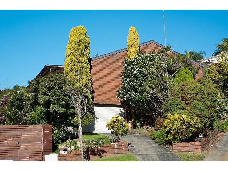 8 Marlin Place, Terrigal NSW 2260
