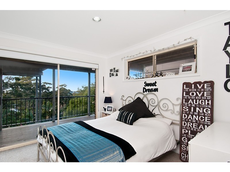 92 Bradleys Rd, North Avoca NSW 2260