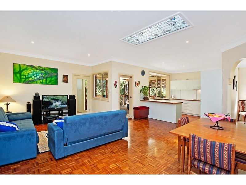 11 Charles Kay Drive, Terrigal NSW 2260