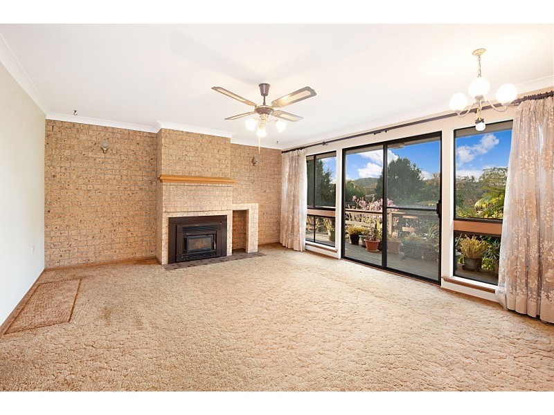 8 Beverley Cr, Terrigal NSW 2260