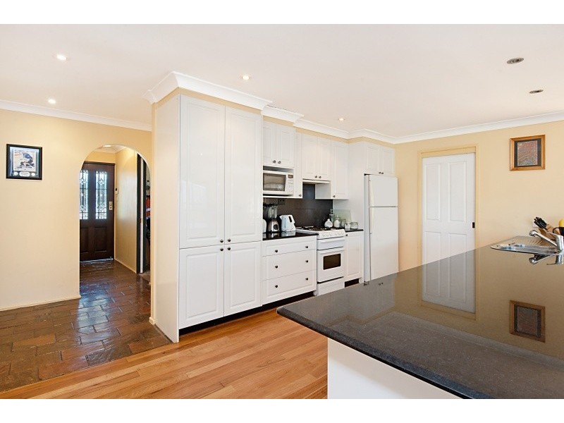 45 Davies Street, Kincumber NSW 2251